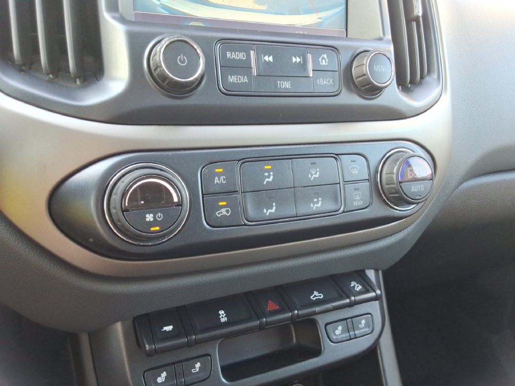Used 2018 Chevrolet Colorado Z71 w/ Centennial Edition RWD image 34