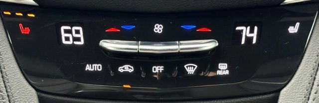 Used 2021 Cadillac XT5 Premium Luxury image 39