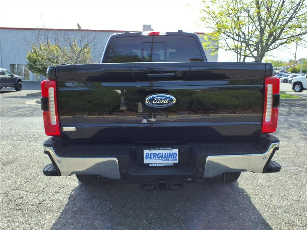 Used 2024 Ford F250 Lariat w/ Lariat Ultimate Package image 11