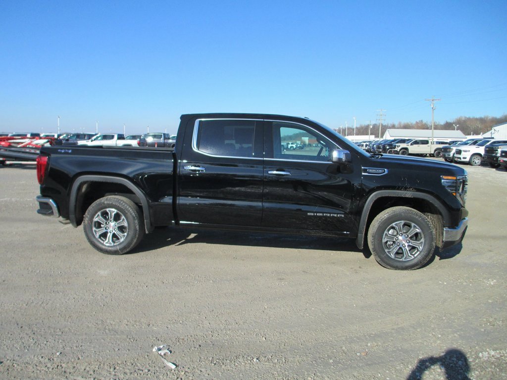 New 2026 GMC Sierra 1500 SLT w/ SLT Convenience Package image 3