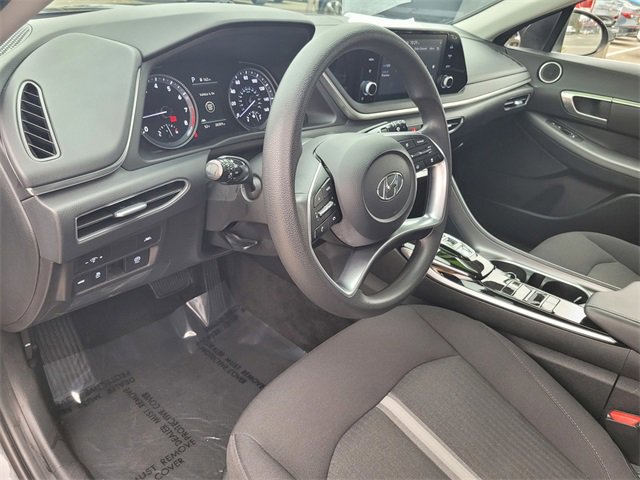 Used 2022 Hyundai Sonata SEL w/ Preferred Accessory Package image 12