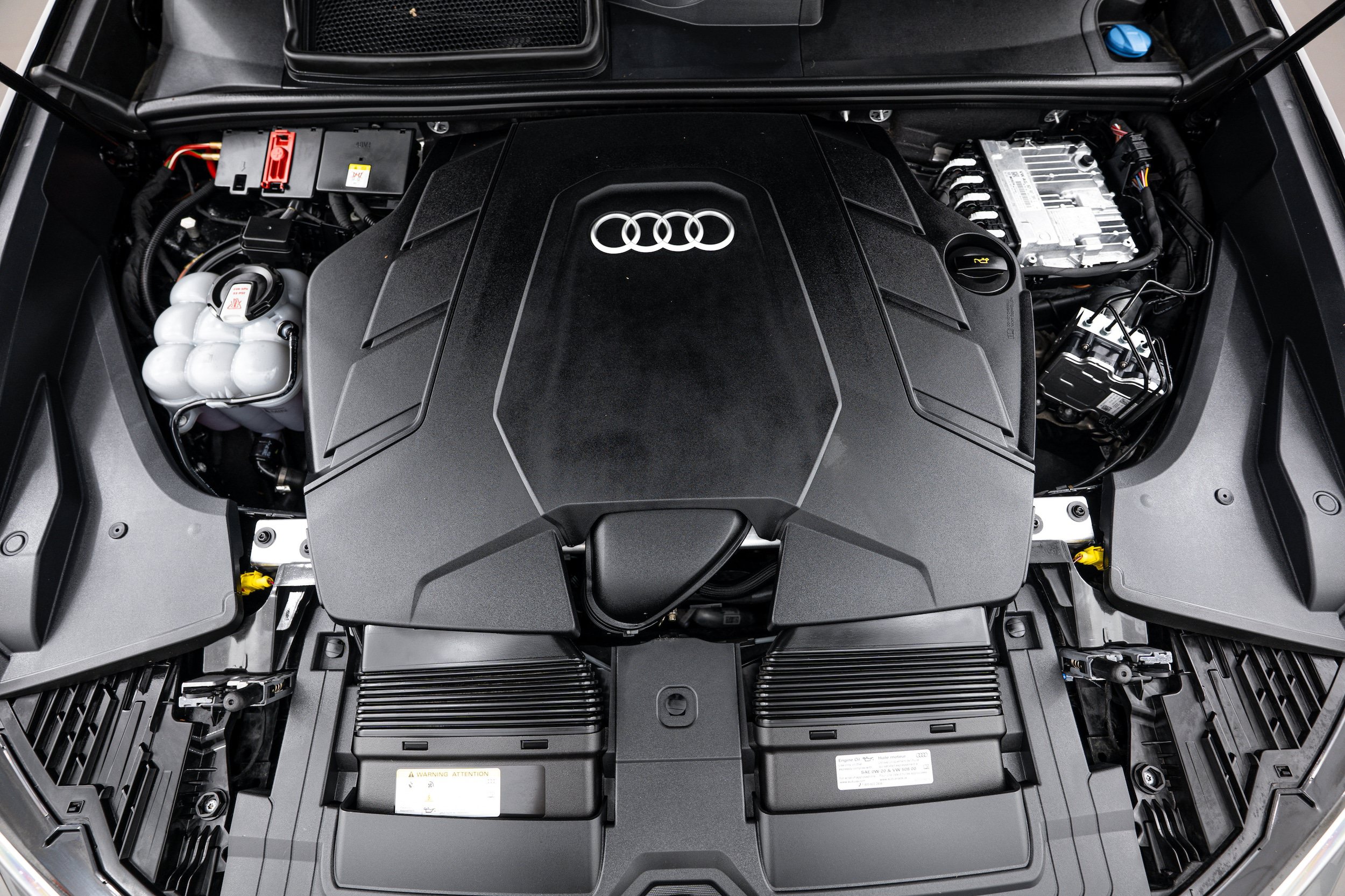 Certified 2024 Audi Q8 Prestige w/ Prestige Package AWD/4WD image 24