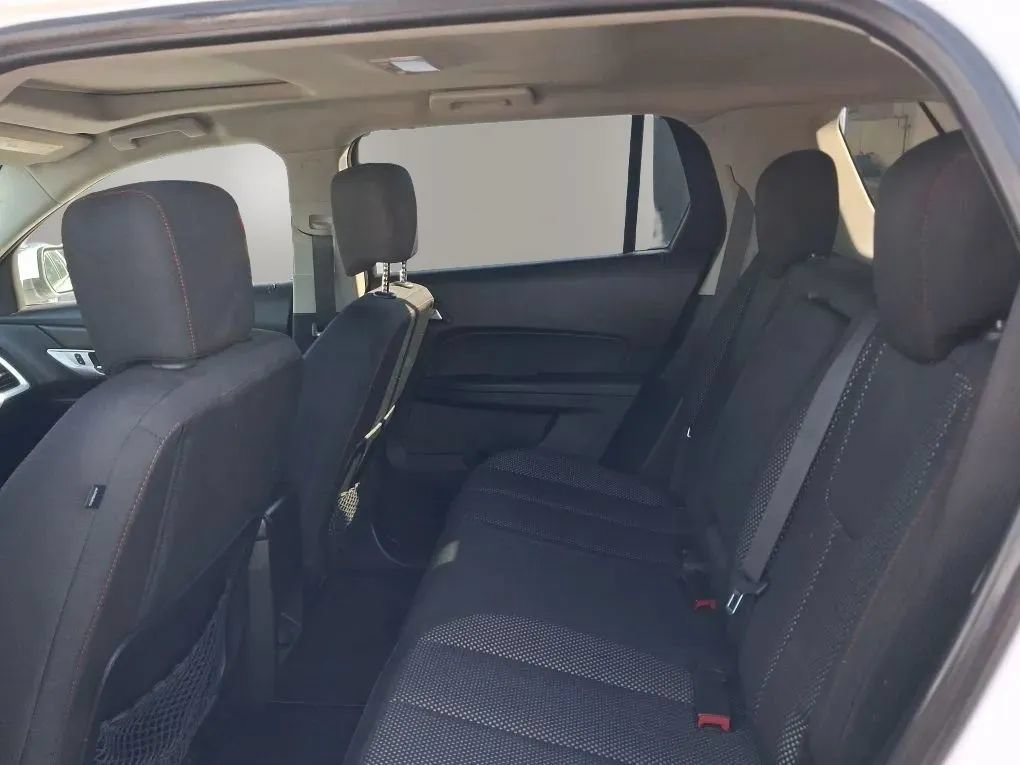 Used 2015 GMC Terrain SLE AWD/4WD image 28