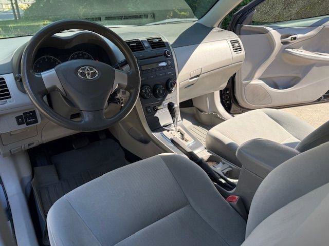 Used 2010 Toyota Corolla FWD image 31