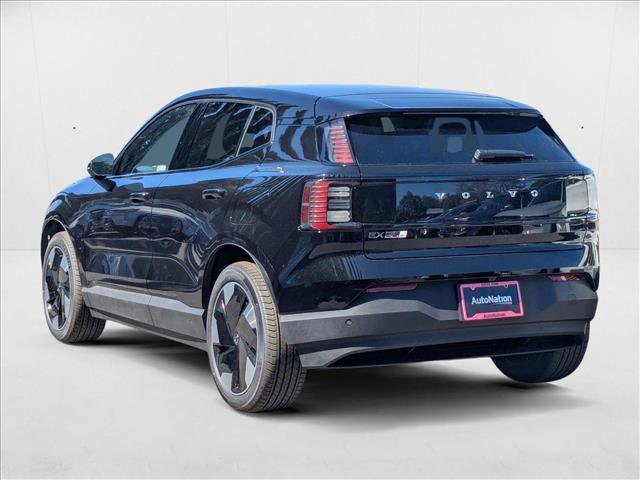 New 2025 Volvo EX30 Plus w/ Protection Package Premier image 8