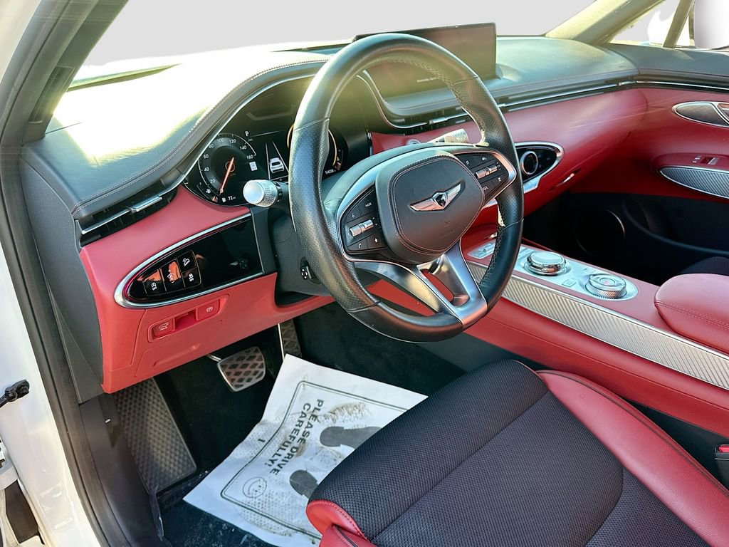 Used 2023 Genesis GV70 2.5T w/ Sport Prestige Package image 9