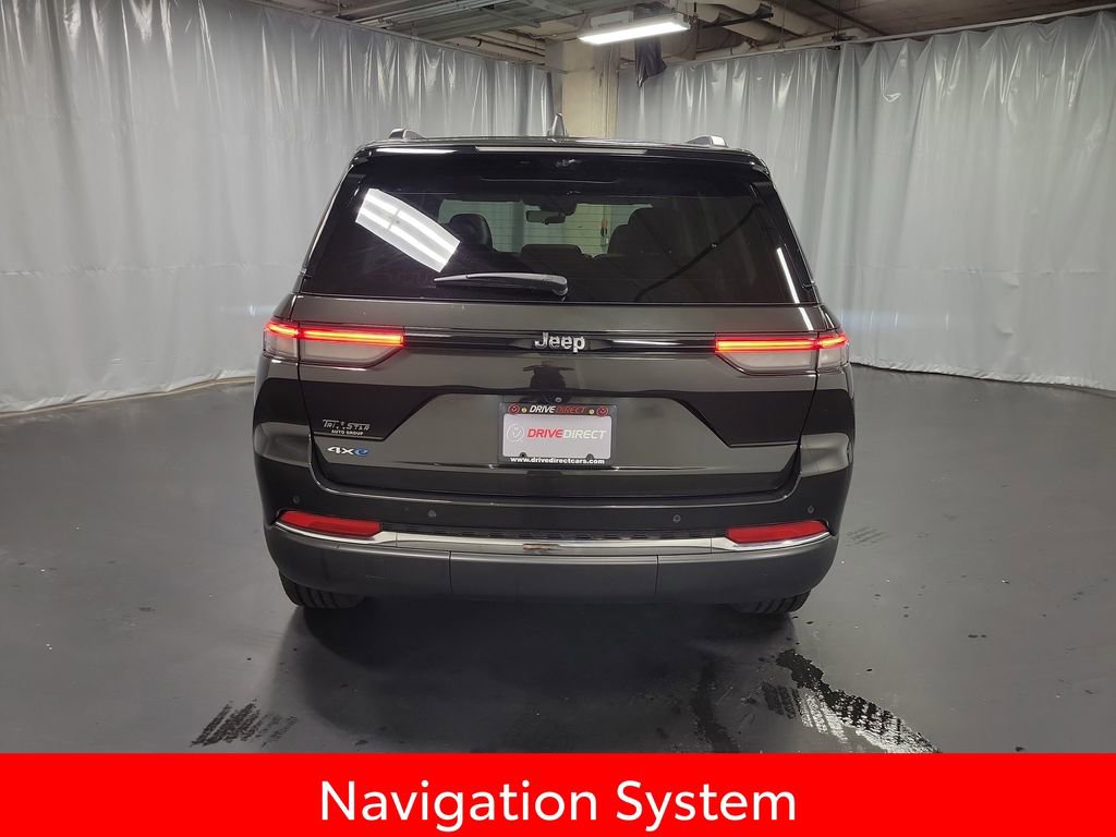 Used 2023 Jeep Grand Cherokee 4WD 4xe w/ Luxury Tech Group II image 7