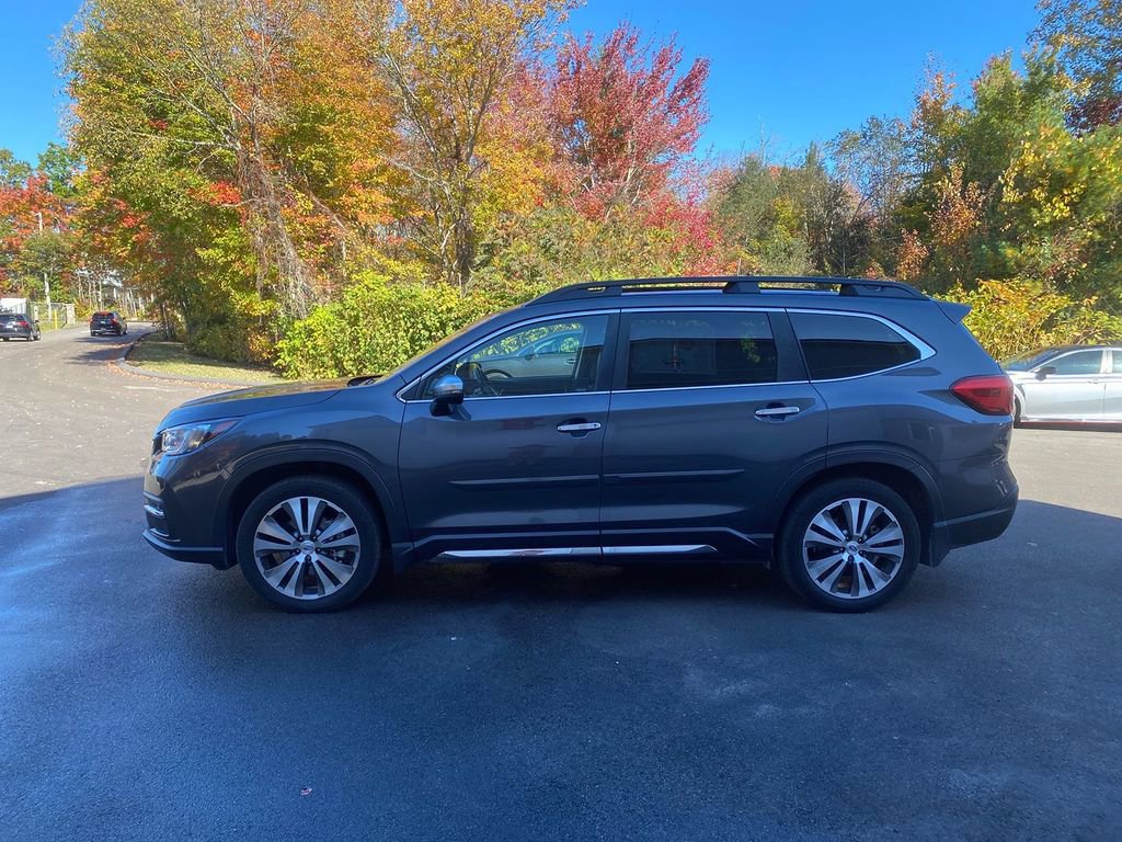Used 2022 Subaru Ascent Touring AWD/4WD image 9