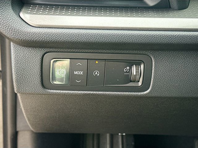 New 2026 Chevrolet Traverse LT w/ Midnight/Sport Edition FWD image 11