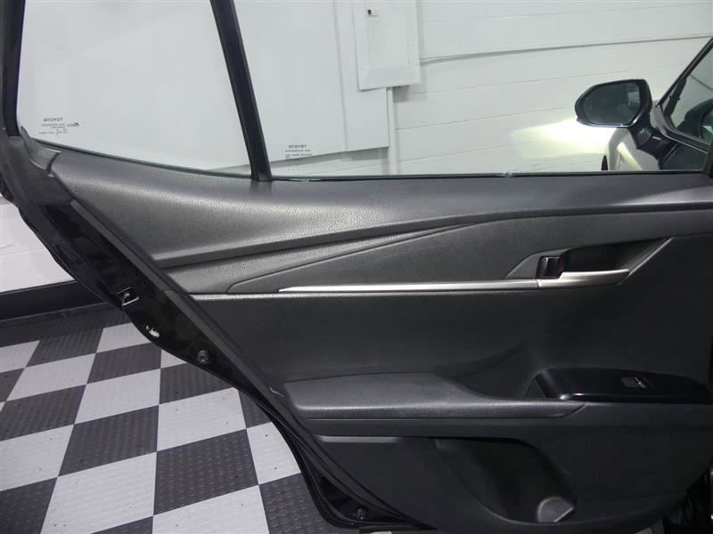 Used 2025 Toyota Camry LE image 25