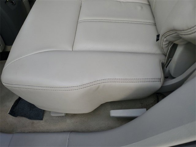 Used 2010 Ford Edge Limited image 26