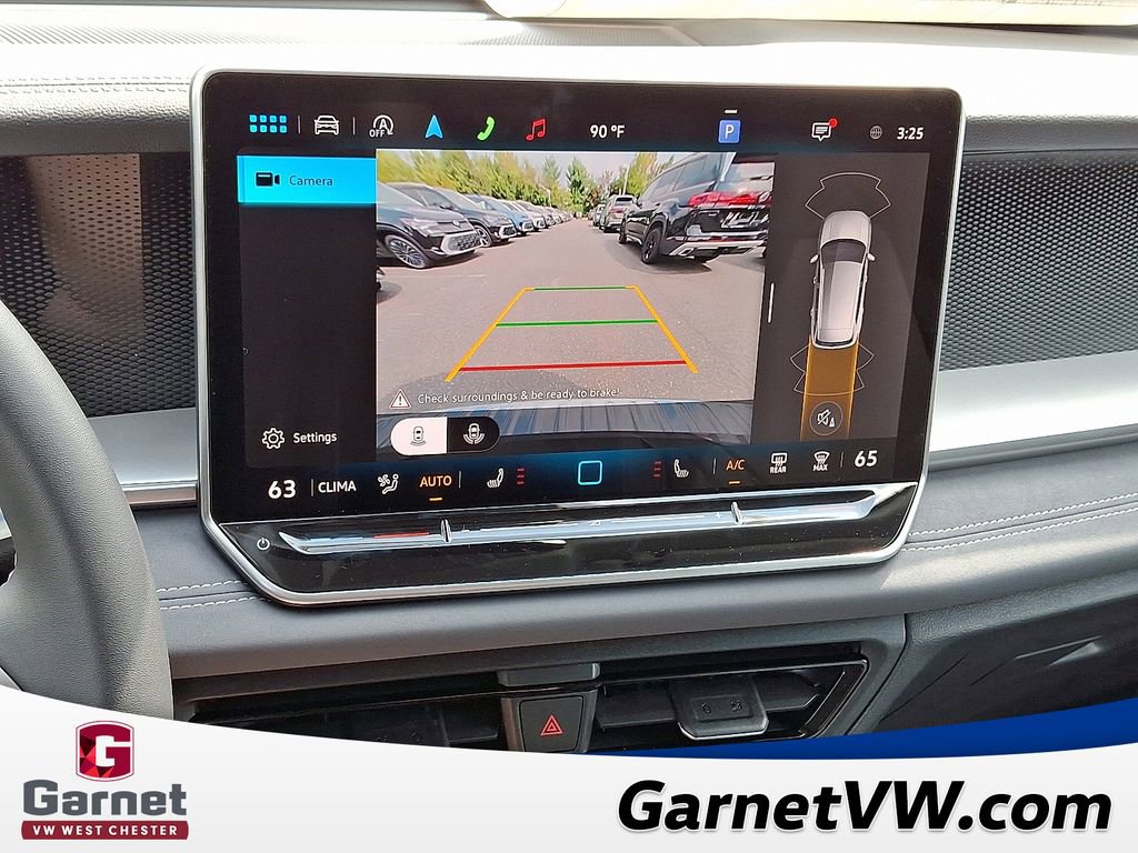 New 2025 Volkswagen Tiguan SE image 7