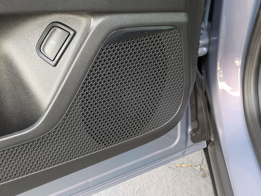 New 2026 Chevrolet Blazer EV LT image 12