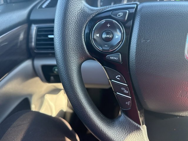 Used 2017 Honda Accord EX image 20