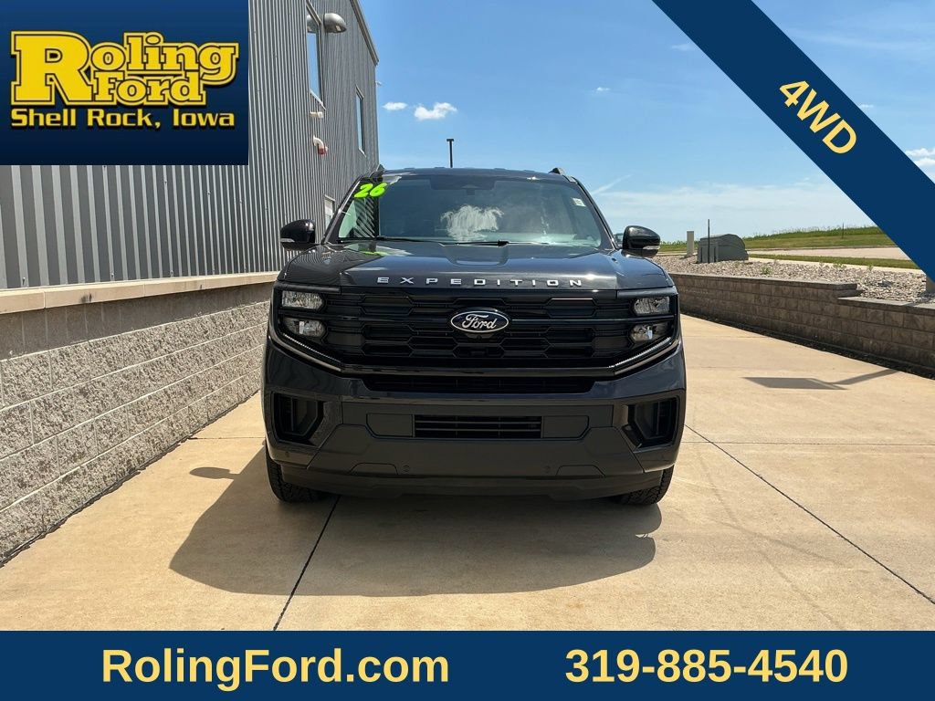 New 2026 Ford Expedition Max Active AWD/4WD image 4
