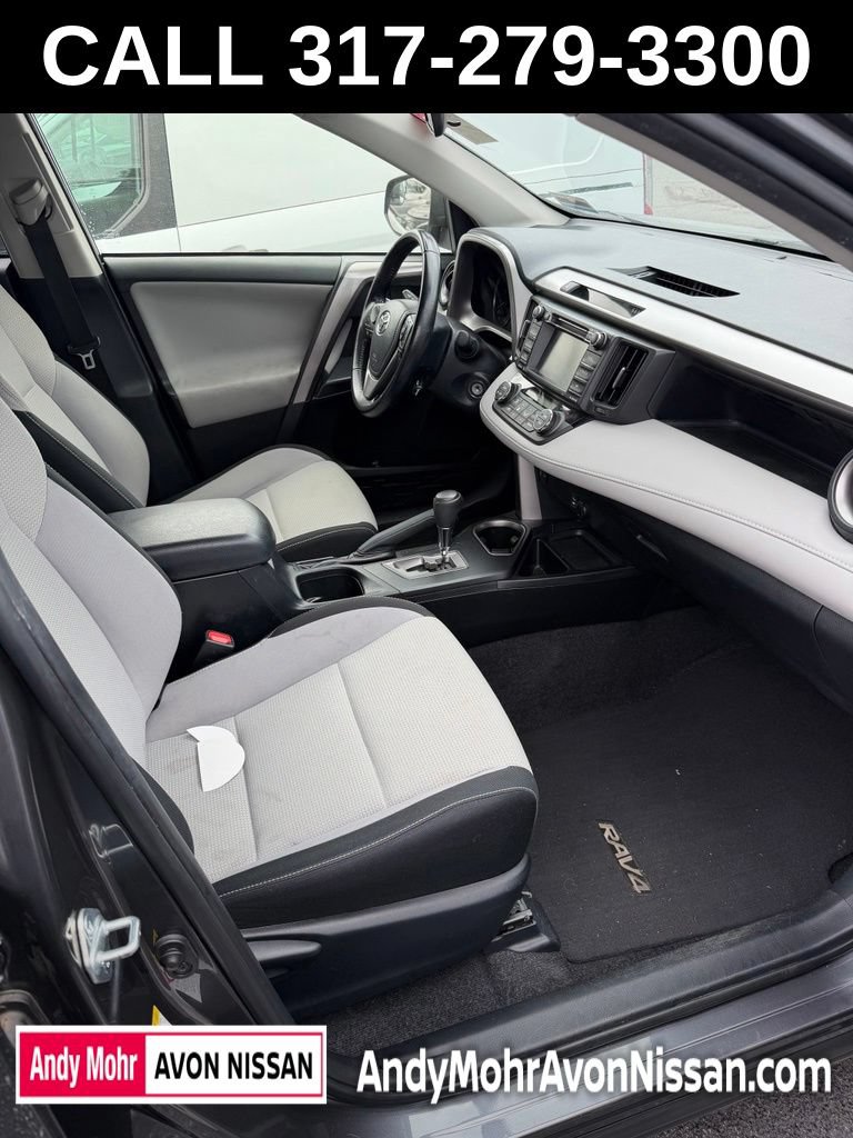 Used 2017 Toyota RAV4 XLE FWD image 9