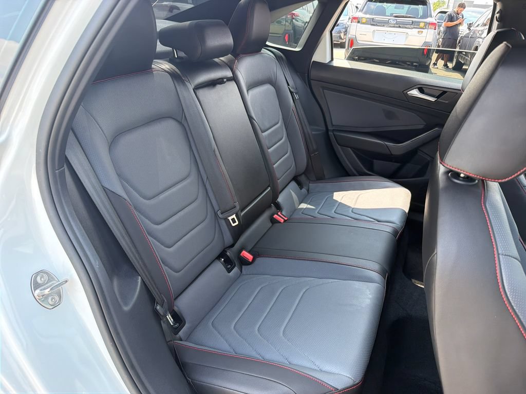 Certified 2025 Volkswagen Jetta GLI Autobahn FWD image 24