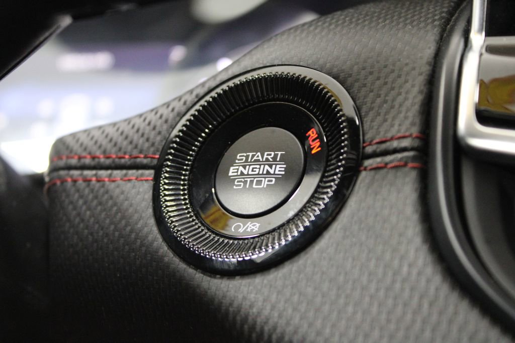 Used 2025 Jeep Compass Trailhawk image 41