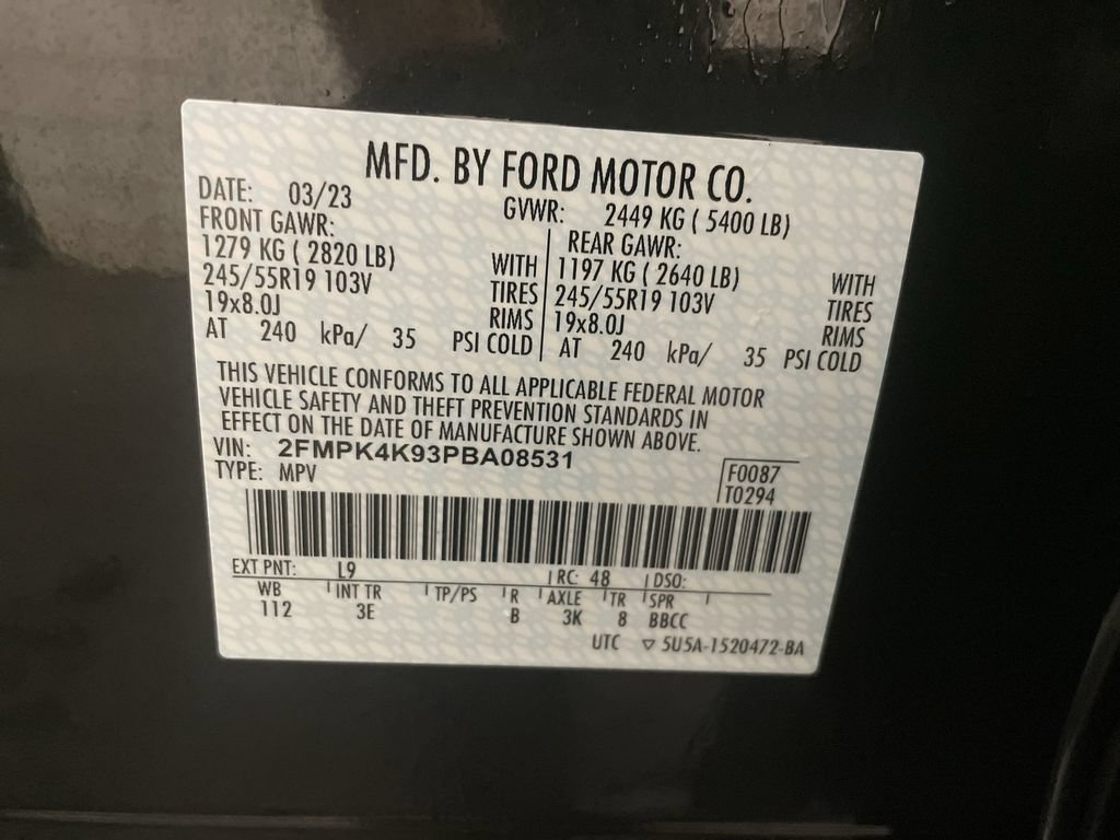 Used 2023 Ford Edge Titanium AWD/4WD image 27