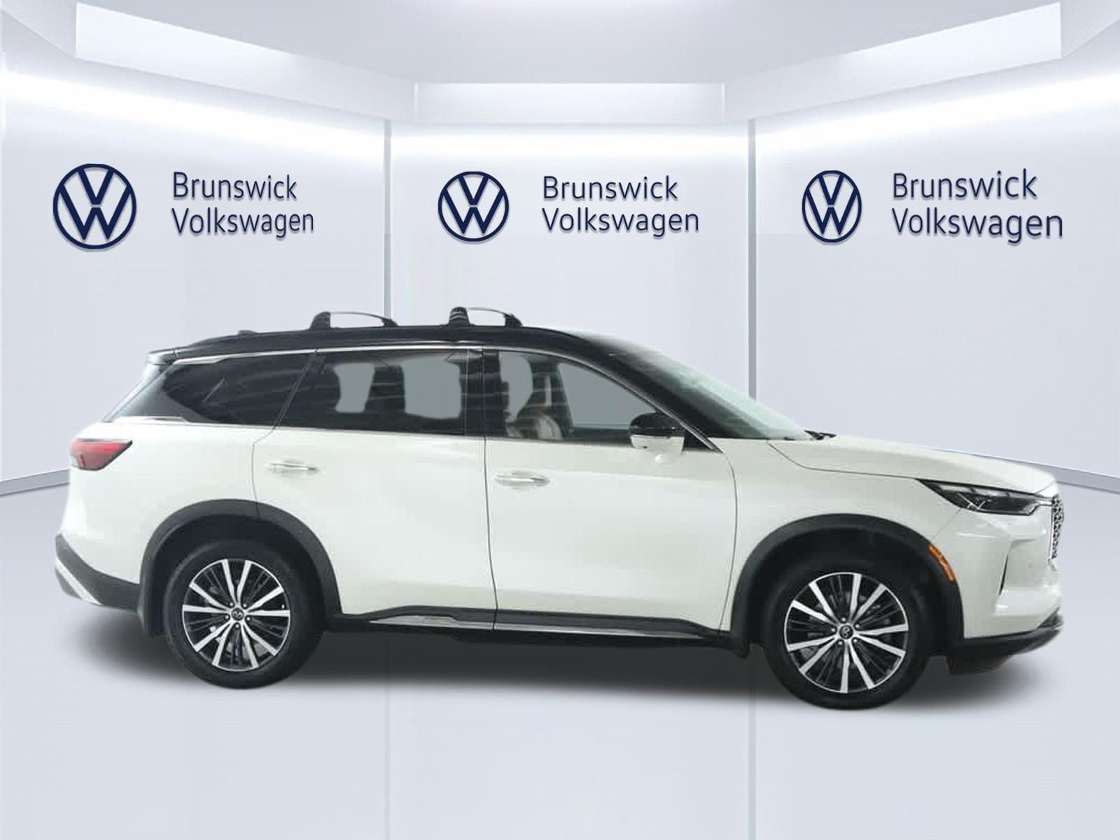 Used 2023 INFINITI QX60 Autograph w/ Cargo Package AWD/4WD image 11