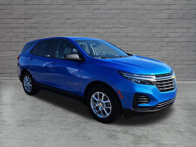 Used 2024 Chevrolet Equinox LS w/ LS Convenience Package FWD image 8