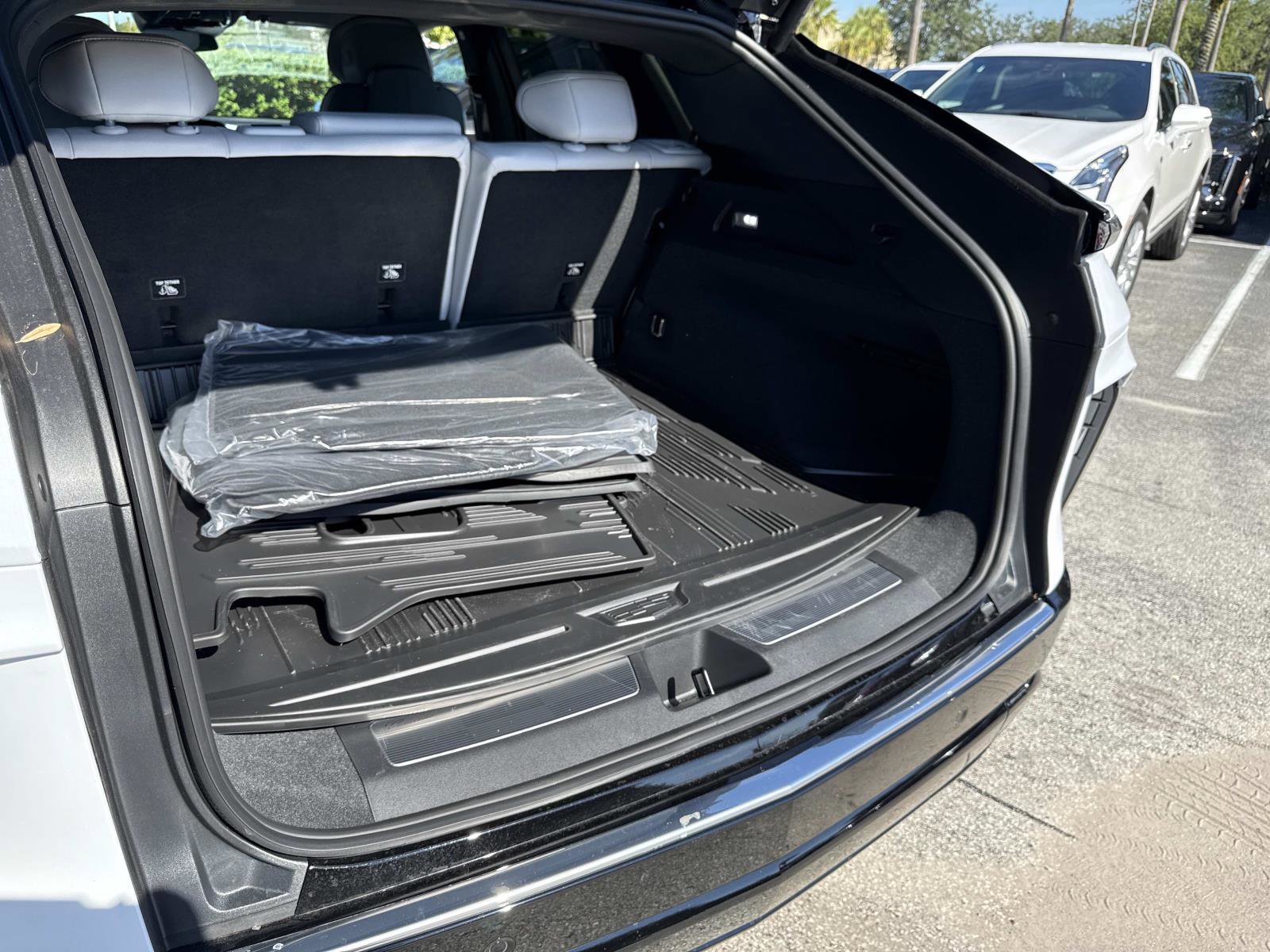 New 2026 Cadillac Lyriq Luxury image 12