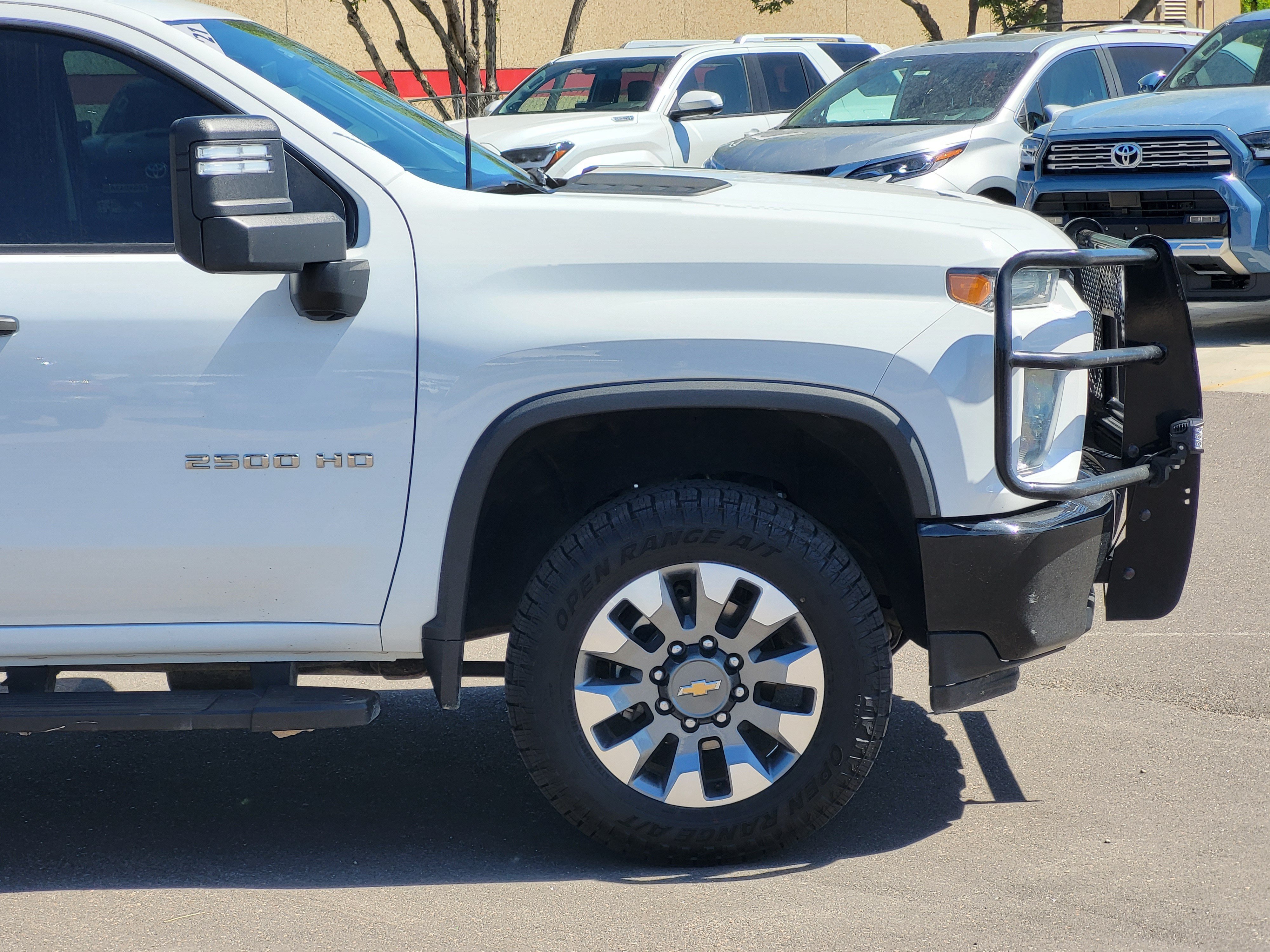 Used 2021 Chevrolet Silverado 2500 Custom w/ Custom Convenience Package AWD/4WD image 7
