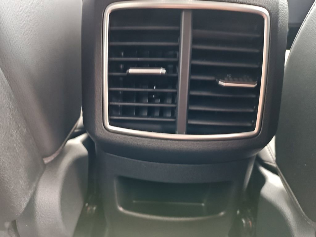 Used 2025 Kia Sportage SX Prestige image 36