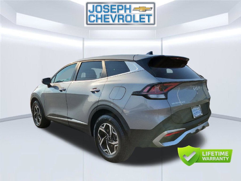 Used 2024 Kia Sportage LX AWD/4WD image 5