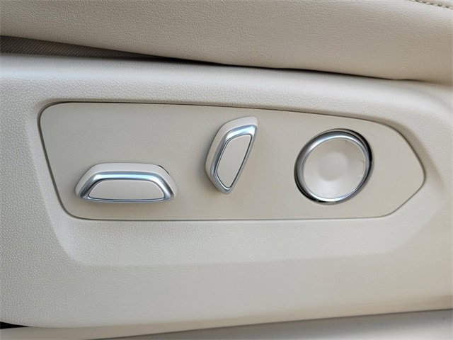 New 2024 Cadillac Escalade ESV Premium Luxury w/ Performance Package image 10