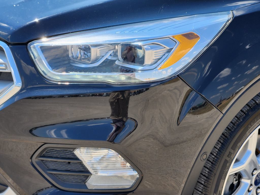 Used 2019 Ford Escape Titanium FWD image 9