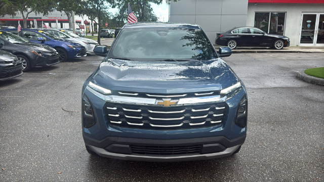 Used 2025 Chevrolet Equinox LT w/ LPO, Floor Liner Package FWD image 2