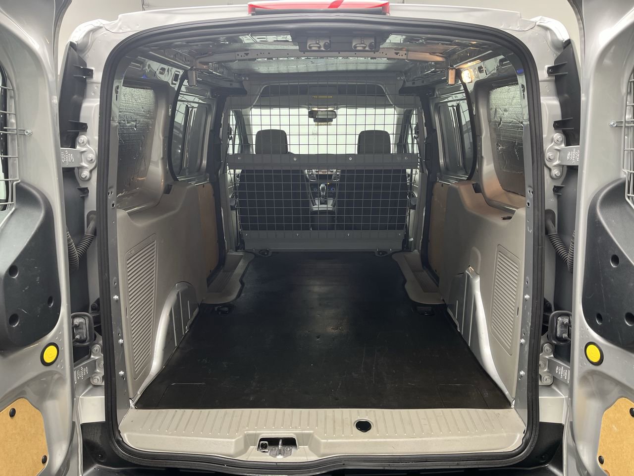 Certified 2023 Ford Transit Connect XLT image 21