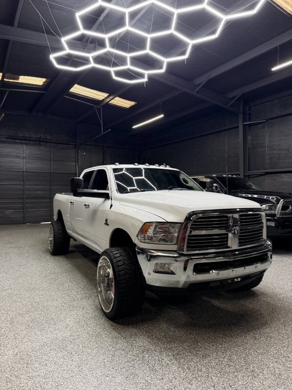 Used 2017 RAM 2500 Lone Star AWD/4WD image 3