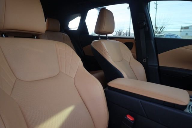 Used 2025 Lexus RX 350 Premium w/ Convenience Package image 40