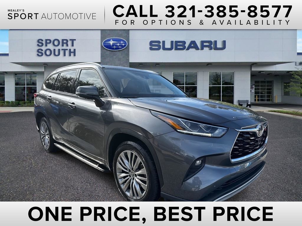 Used 2021 Toyota Highlander Platinum image 1