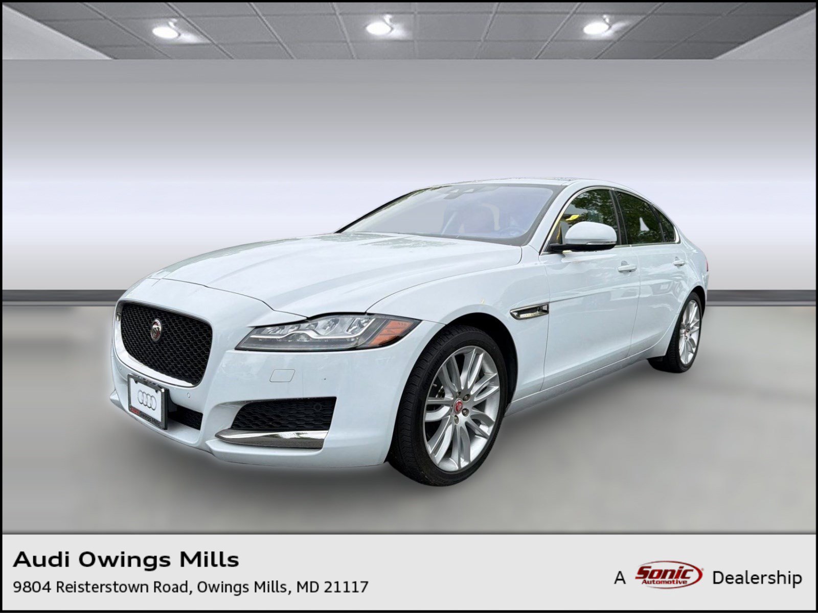 Used 2018 Jaguar XF Portfolio AWD/4WD image 1