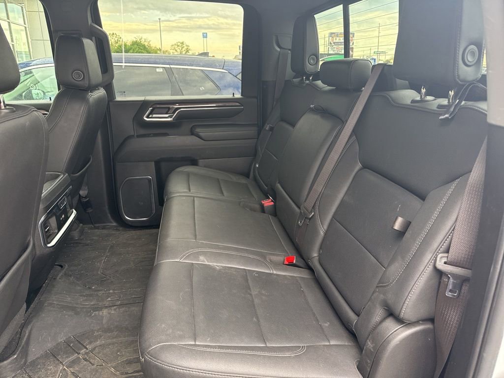 Used 2024 Chevrolet Silverado 2500 LTZ w/ LTZ Plus Package AWD/4WD image 11