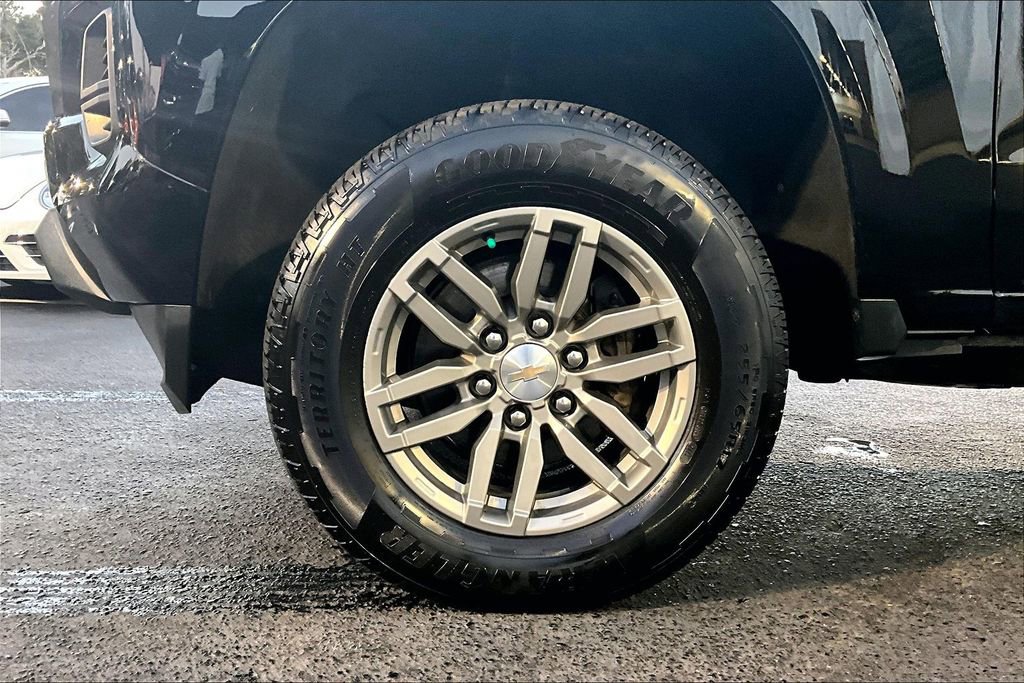 Used 2023 Chevrolet Colorado LT image 32