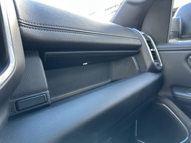 Used 2024 RAM 1500 Laramie image 31