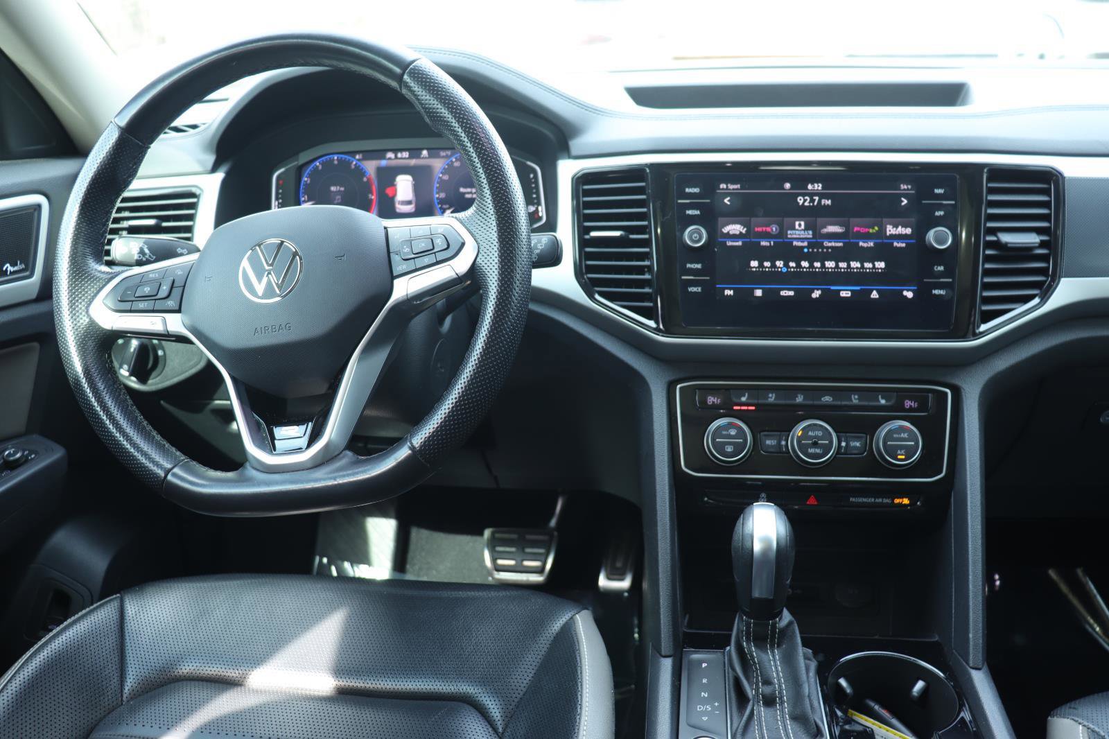 Used 2021 Volkswagen Atlas SEL Premium image 30