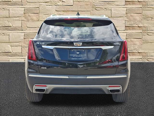 Used 2021 Cadillac XT5 Premium Luxury AWD/4WD image 3