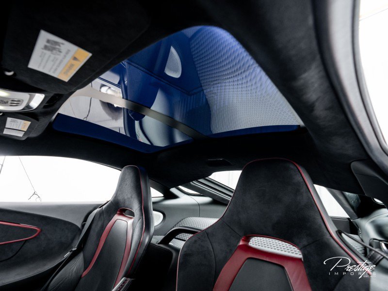 Used 2020 McLaren GT image 31