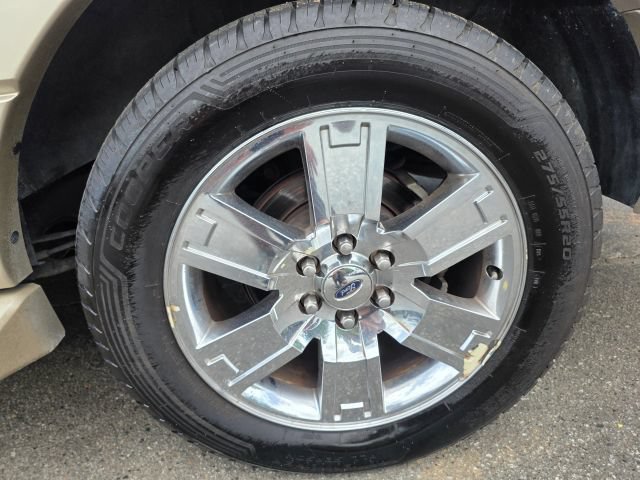 Used 2008 Ford Expedition EL Eddie Bauer AWD/4WD image 10
