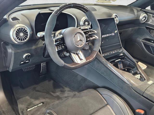 New 2026 Mercedes-Benz SL 63 AMG 4MATIC image 9