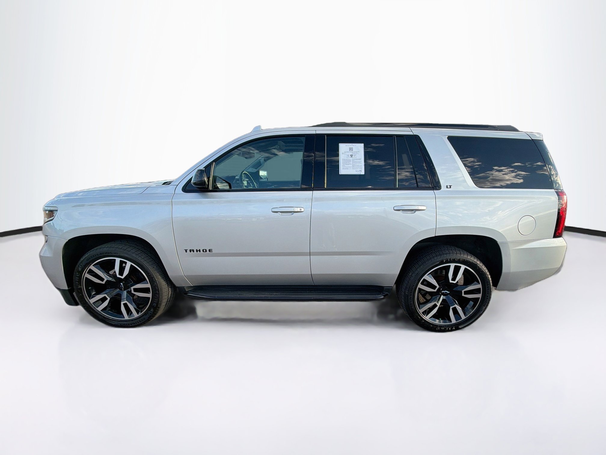Used 2020 Chevrolet Tahoe LT w/ RST Edition AWD/4WD image 4