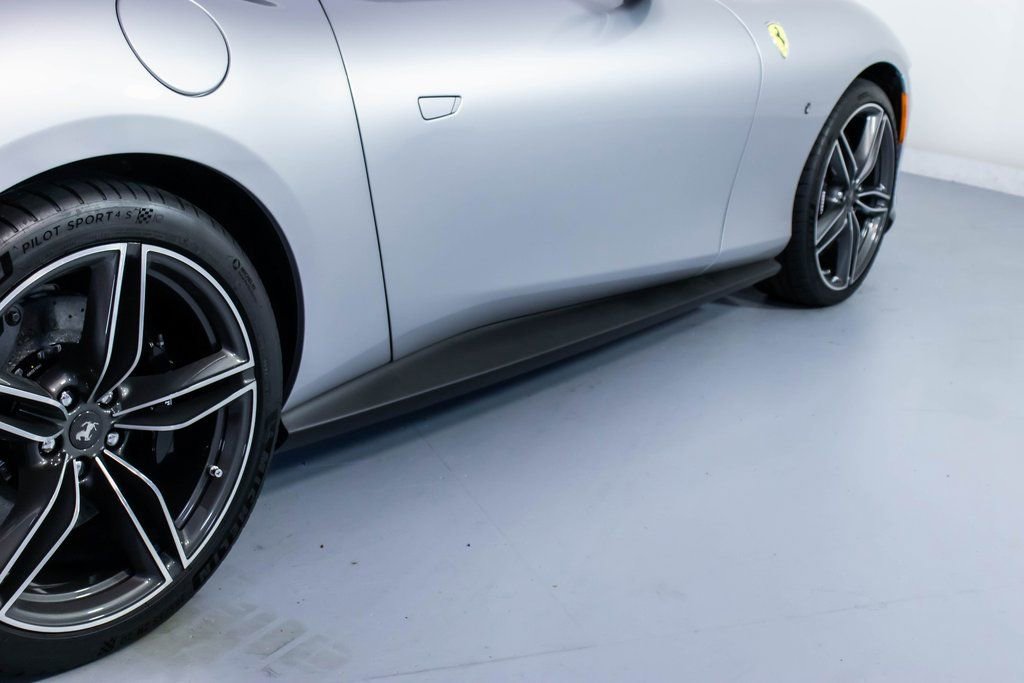 Certified 2025 Ferrari Roma Spider image 19
