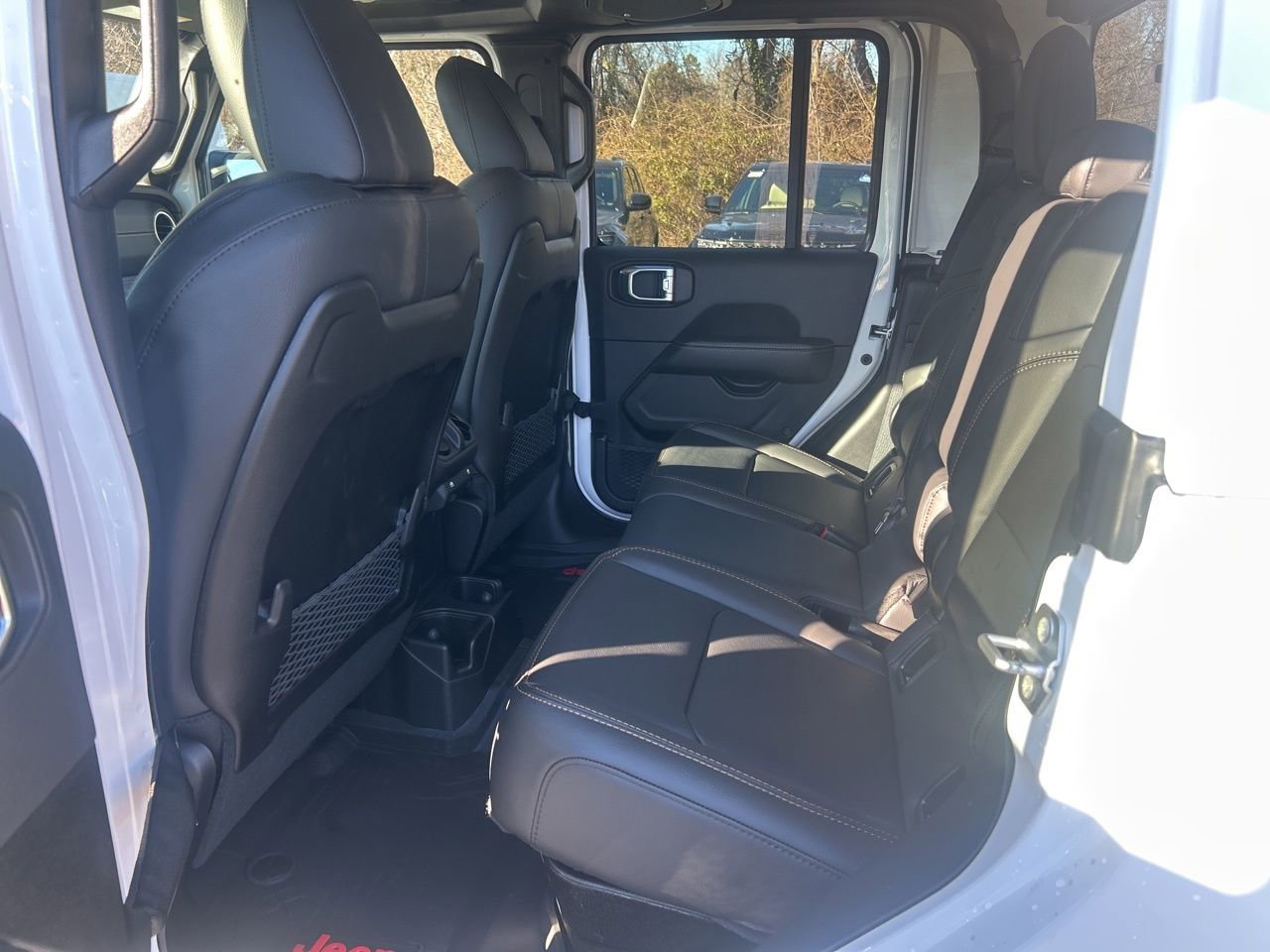 New 2026 Jeep Gladiator Sahara image 19