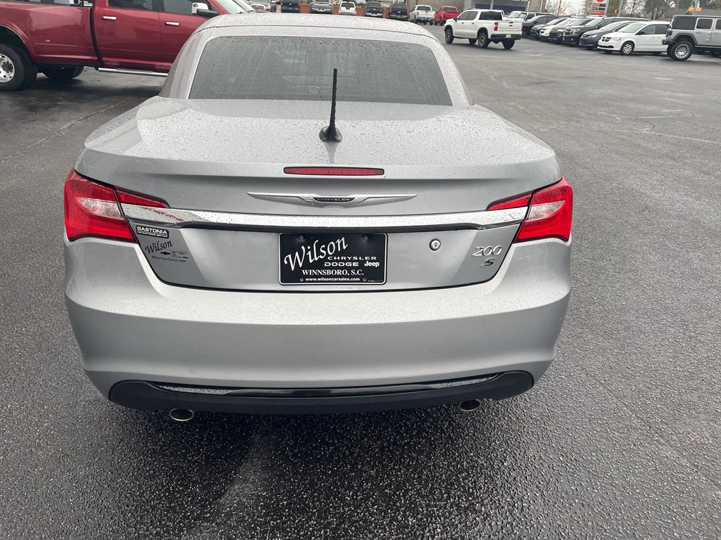 Used 2013 Chrysler 200 S image 37