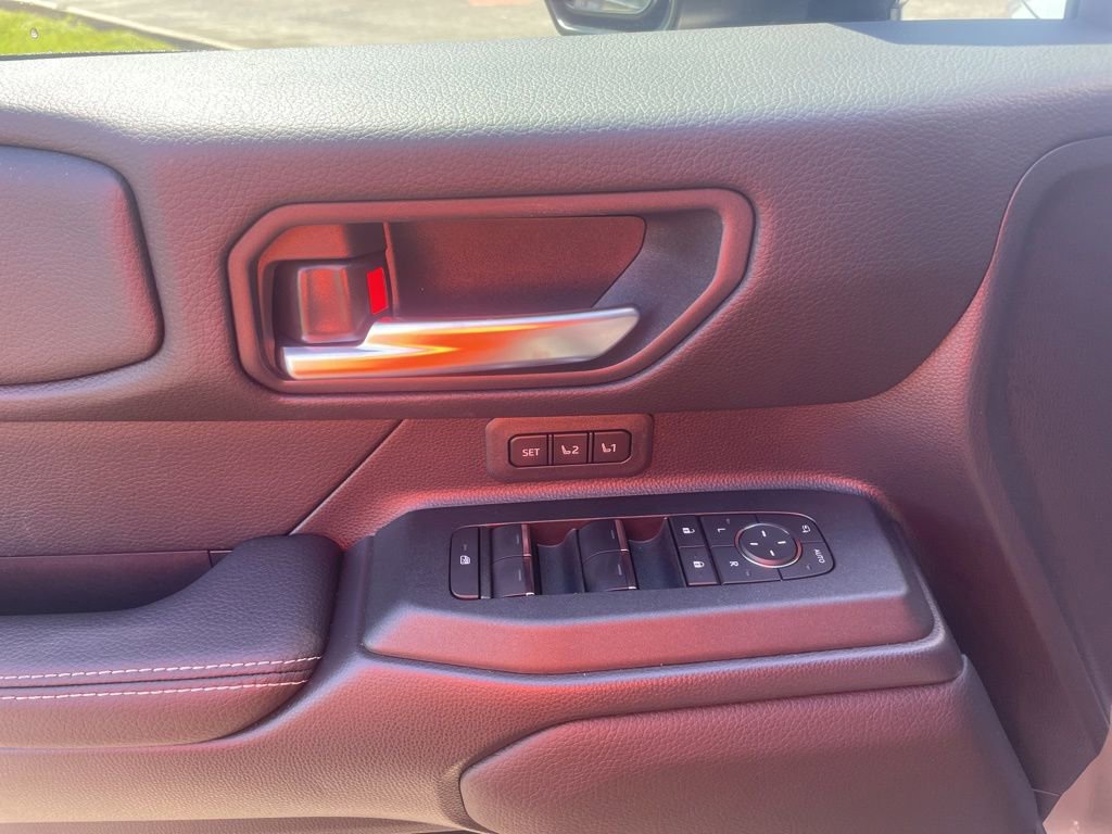Used 2025 Toyota Land Cruiser w/ Premium Package AWD/4WD image 18